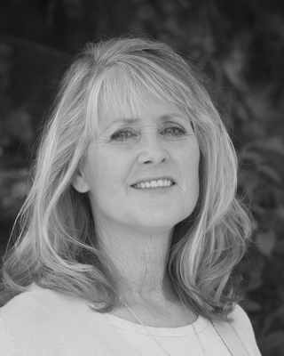 B/W photo of Miriam Vinton, licensed professional counselor