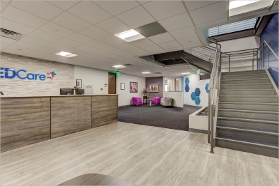 EDCare's lobby and waiting area.